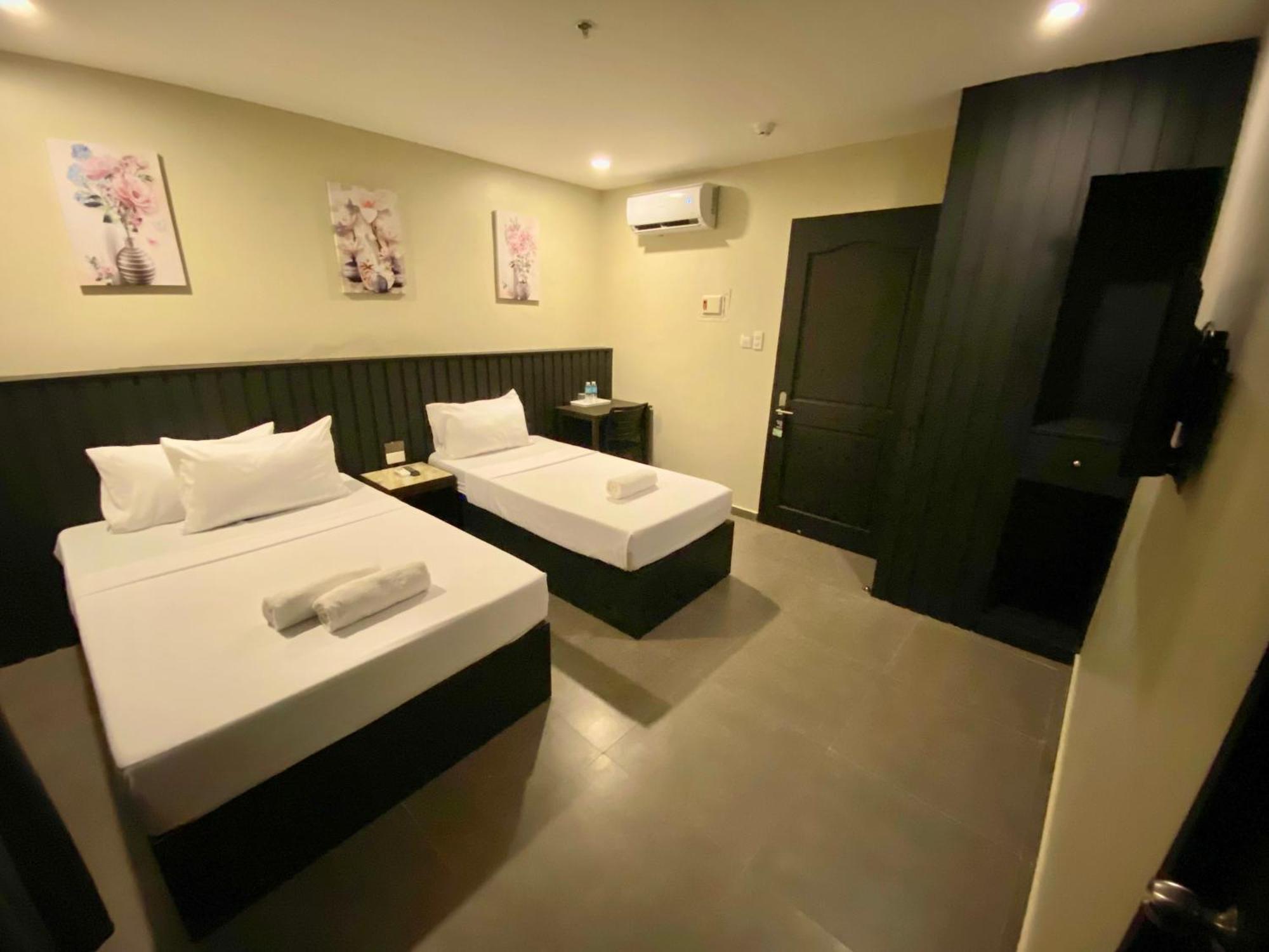 Rudolfo Suites Roxas City Kültér fotó