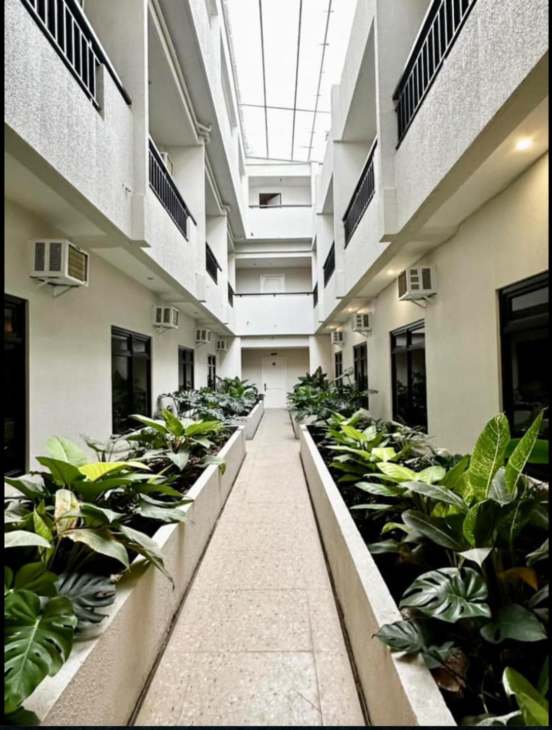 Rudolfo Suites Roxas City Kültér fotó